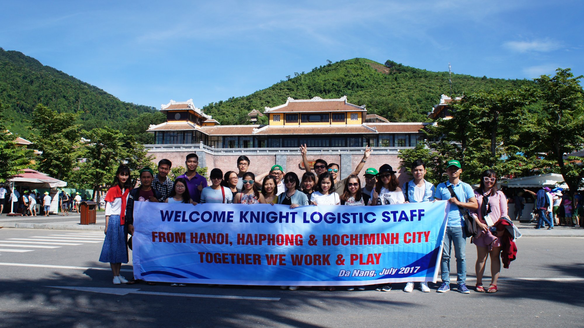 Du lịch Team building 2017_Knight Logistics