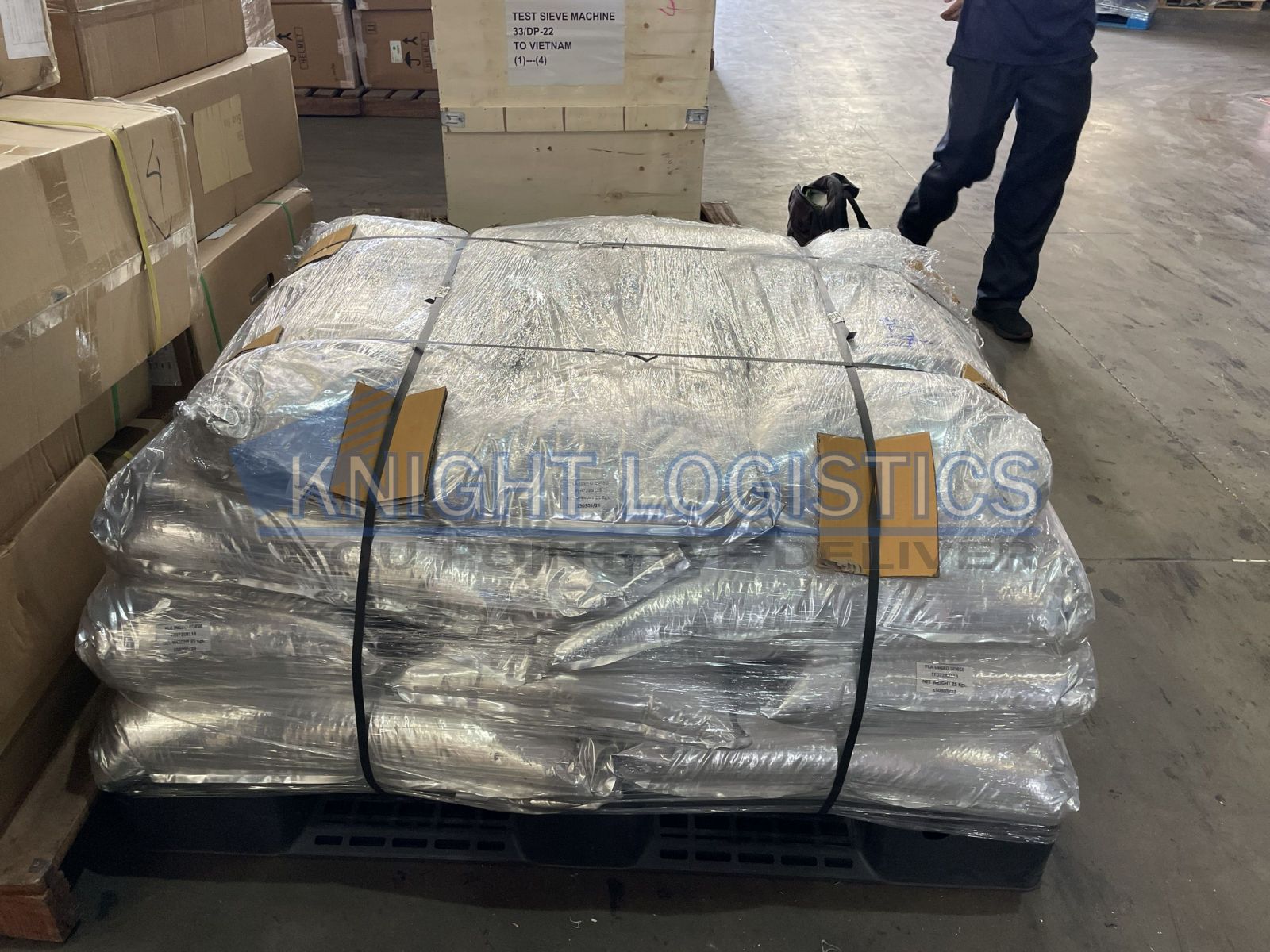 THỦ TỤC NHẬP KHẨU HẠT NHỰA NGUYÊN SINH