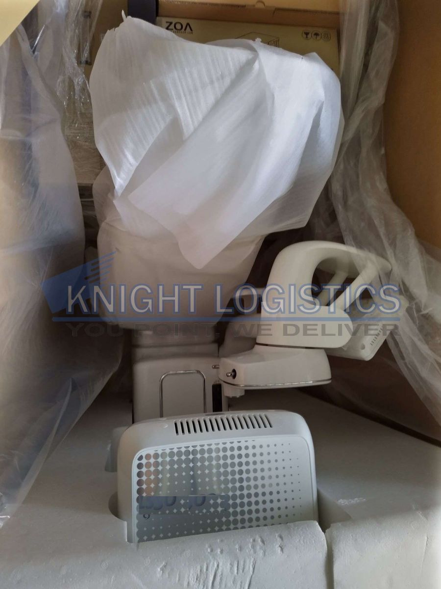 Hàng được mở kiện để phục vụ kiểm hóa