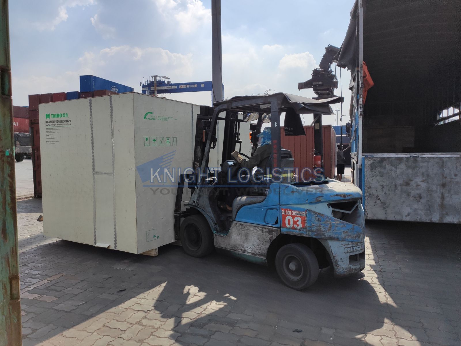 thủ tục nhập khẩu máy móc