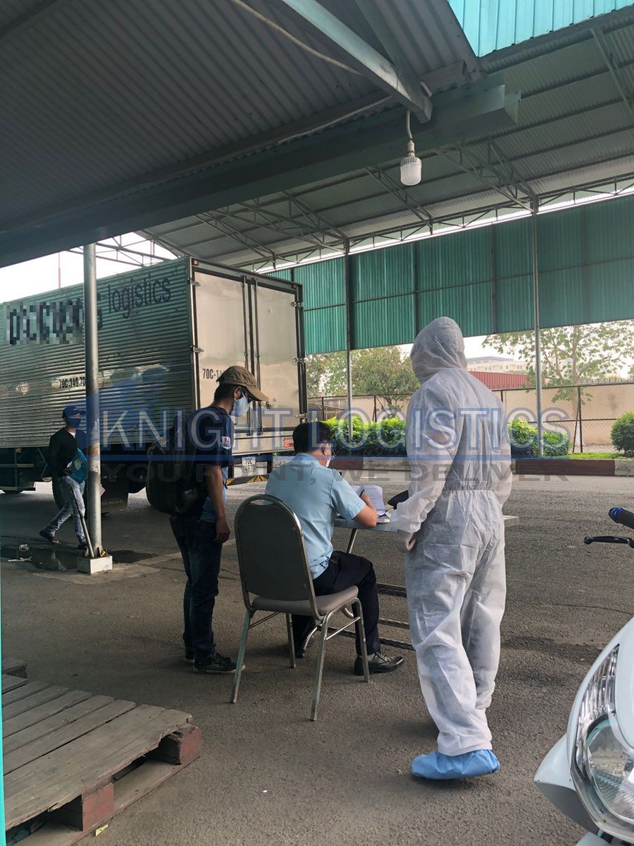 Vận chuyển hàng hóa Knight Logistics (2)