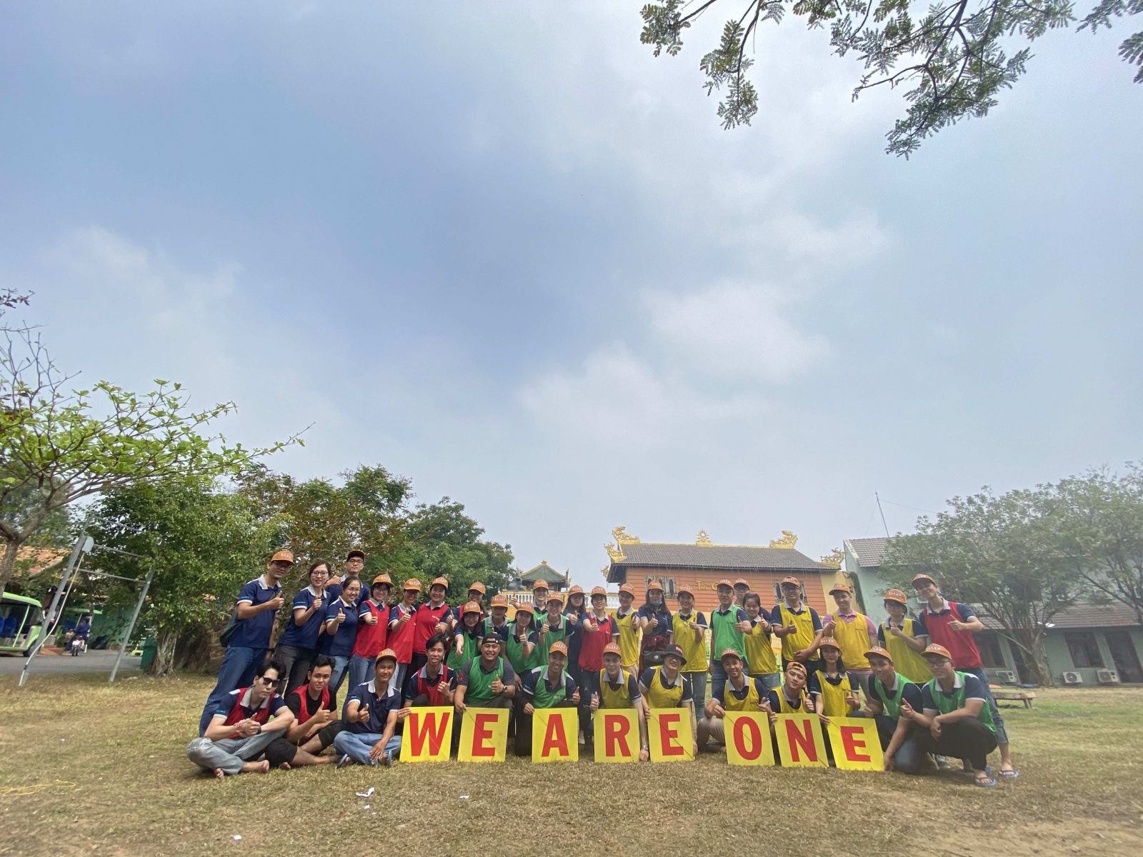 Team buidling Hồ Mây