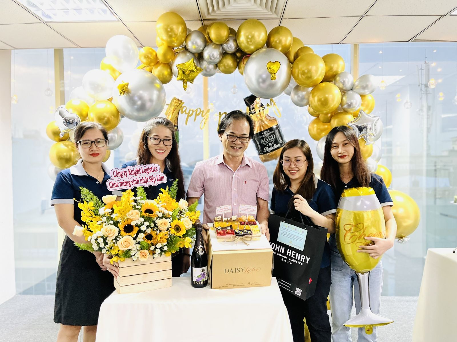 CHÚC MỪNG SINH NHẬT SẾP LÂM9 